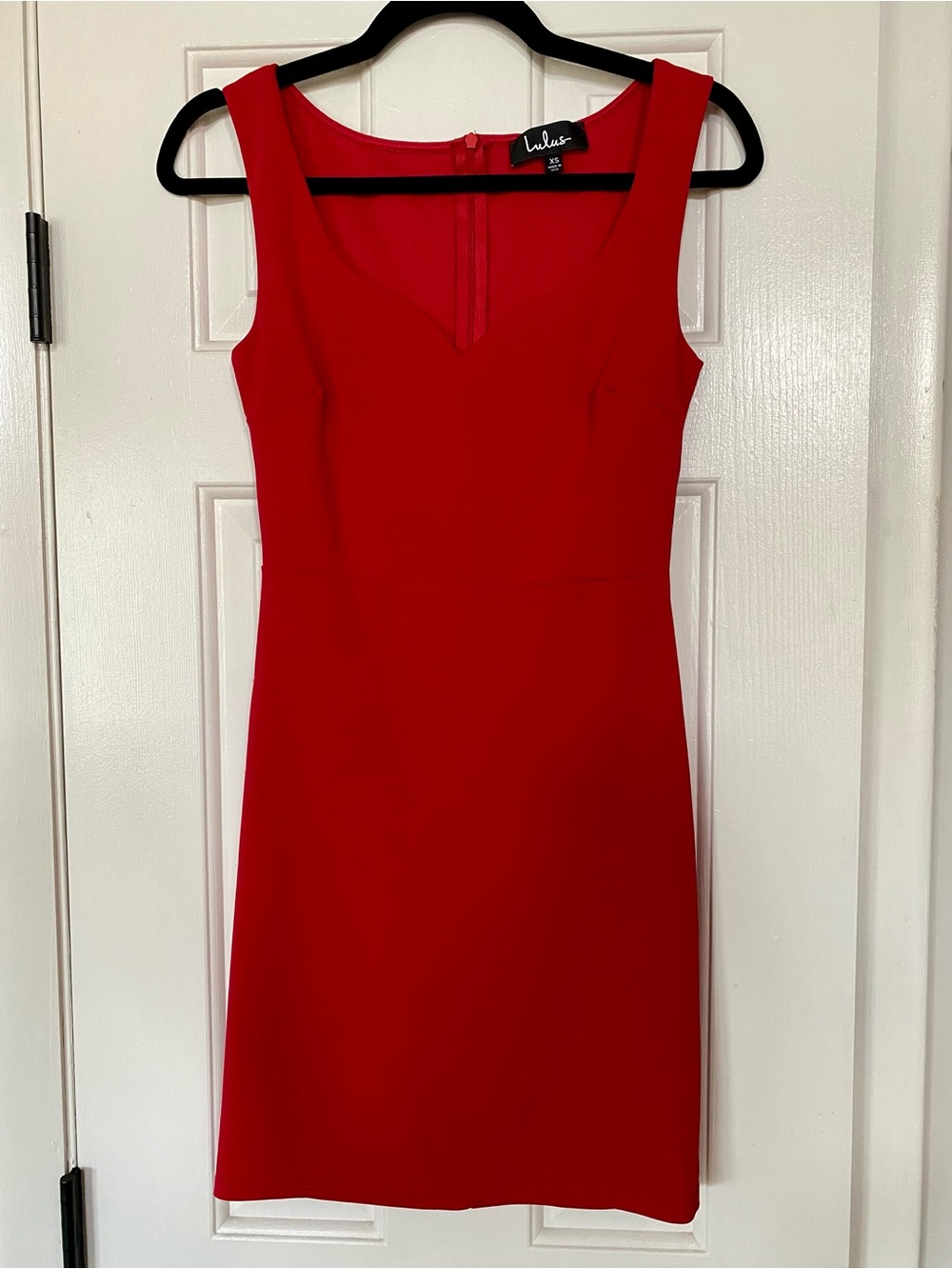 Lulu's Red Sweetheart Neckline Bodycon Mini Dress